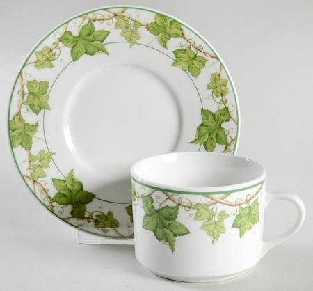 Vineyard Flat Cup & Saucer Set