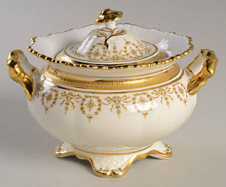 Gold Dowery Sugar Bowl & Lid