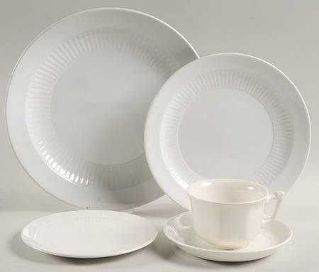 Empress 5 Piece Place Setting