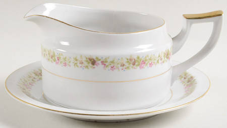 Rondo Gravy Boat & Underplate by Amcrest