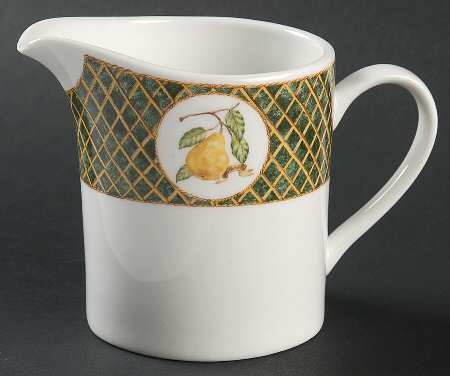 Lattice Fruit Creamer
