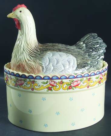 Petite Provence 3.5 Quart Oval Casserole Covered