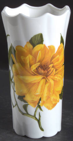 Chelsea Flowers 6" Wynn Vase