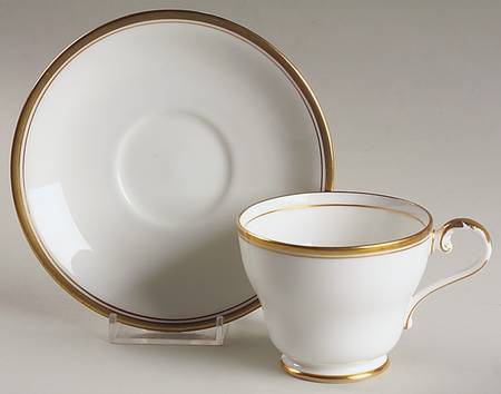 Corona Gold Footed Cup & Saucer Set