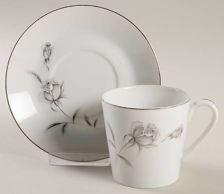Jet Rose Flat Cup & Saucer Set