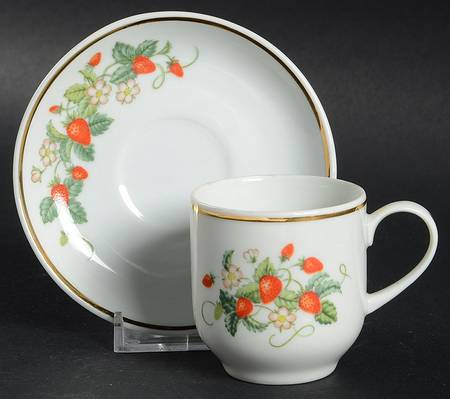 AVO2 Flat Demitasse Cup & Saucer Set