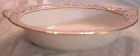 AHR18 9" Oval Vegetable Bowl