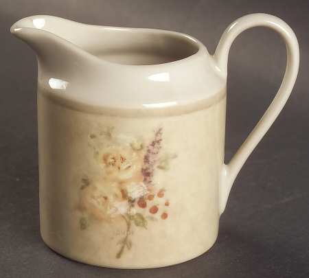 Rose Bouquets Creamer