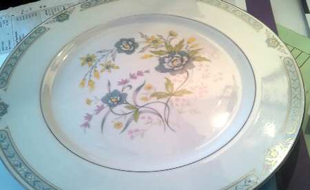 Artistry Dinner Plate