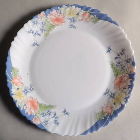 Florine 12" Chop Plate (Round Platter)