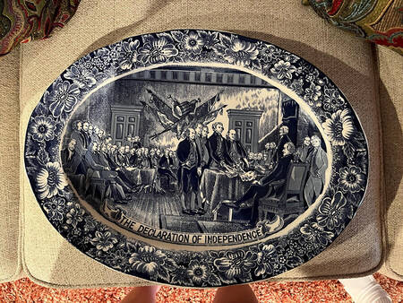 The Declaration of Independence 18" Oval Serving Platter