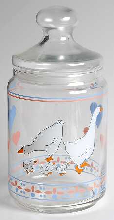 Hearts 'N Geese 5" Glassware Storage Jar & Lid