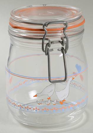 Hearts 'N Geese 5" Glassware Canister with Hinged Lid