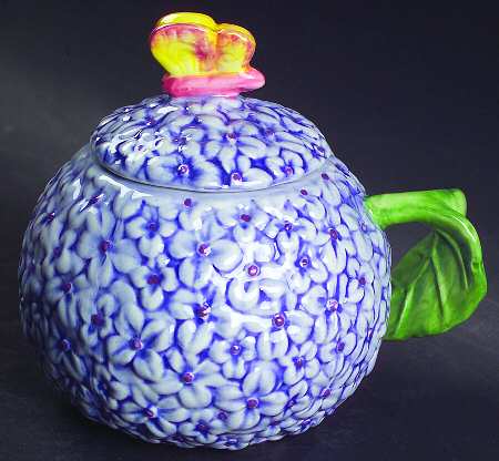 Hydrangea (3376) Sculpted Sugar Bowl & Lid