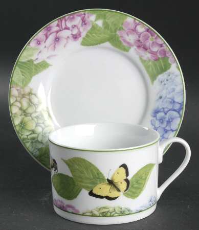 Hydrangea (3376) Flat Cup & Saucer Set