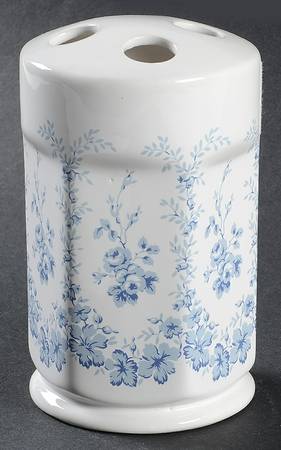 Sophia (Blue) Toothbrush Holder