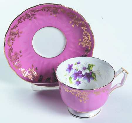 2917 Footed Cup & Saucer Set