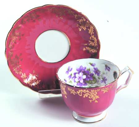 2917 Footed Cup & Saucer Set
