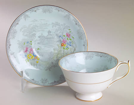 Queen's Garden (Blue, Smooth) Footed Cup & Saucer Set