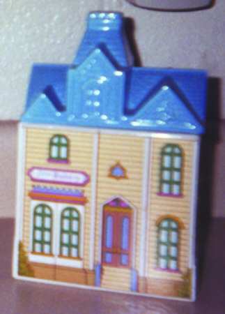 Townhouse Canister Collection (5 Pcs) Medium Canister & Lid
