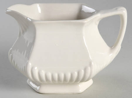 Empress (Cream) Creamer