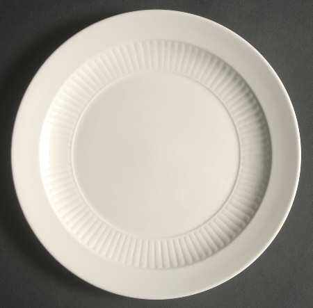 Empress (Cream) Salad Plate