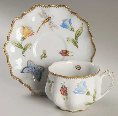 Estee Flat Cup & Saucer Set