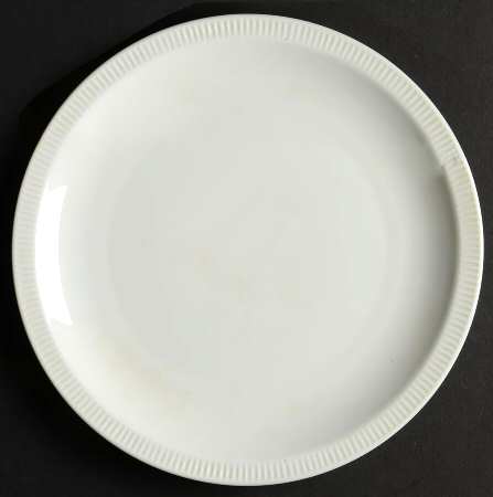 Linear Salad Plate