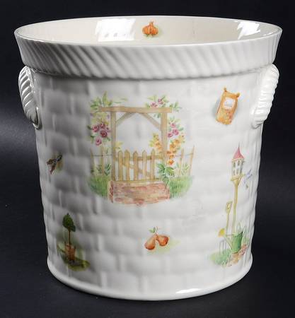 Edwardian Kitchen Garden 7" Planter