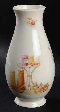 Edwardian Kitchen Garden 6" Vase