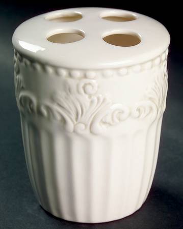 Baroque Toothbrush Holder