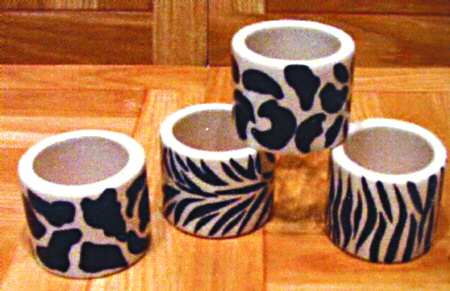 Serengeti Black and White Napkin Ring