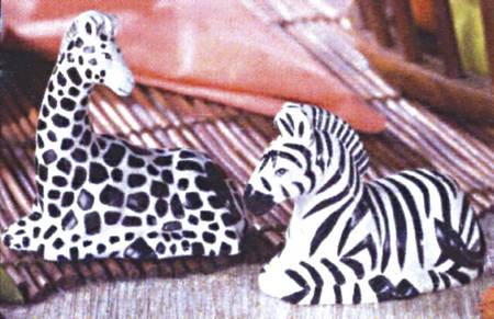Serengeti Black and White Salt & Pepper Set