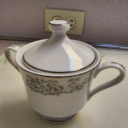 Concorde Sugar Bowl & Lid