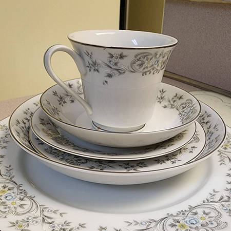 Concorde Footed Cup & Saucer Set