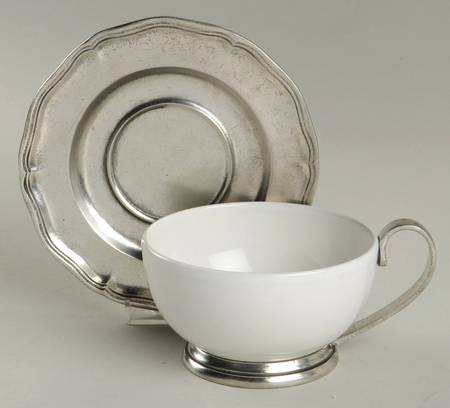 Umbria Footed Cup & Saucer Set