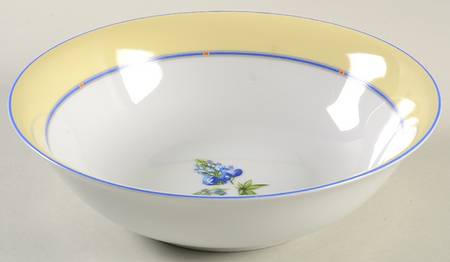 Bluebonnet 9" Round Vegetable Bowl