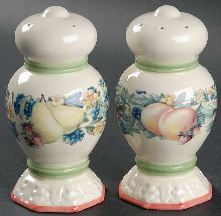Sweet Country Harvest Salt & Pepper Set