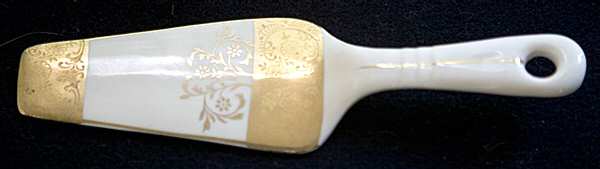 ATA18 Solid Ceramic Pie/Cake Server