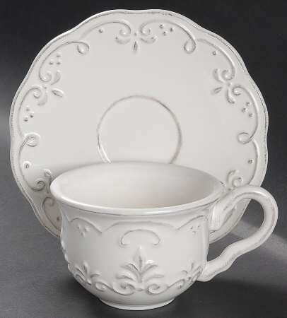 Scallop Flat Cup & Saucer Set