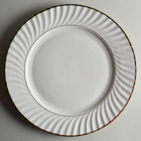 Regent Gold 12" Chop Plate (Round Platter)