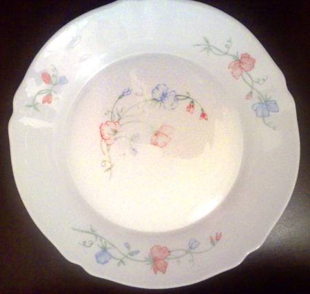Pois de Senteur Dinner Plate
