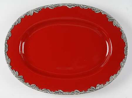 Winterberry 17" Oval Serving Platter