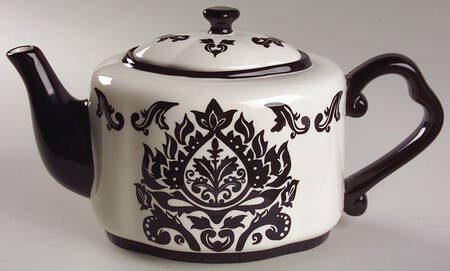 Muse Black Teapot & Lid