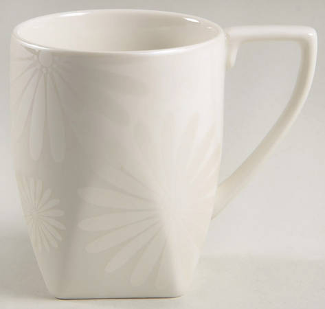Alice Platinum Mug