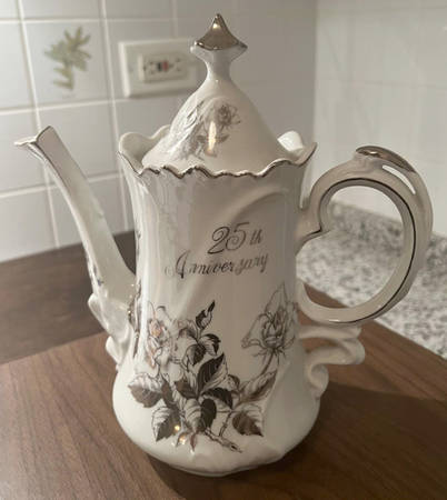 25th Anniversary Coffee Pot & Lid