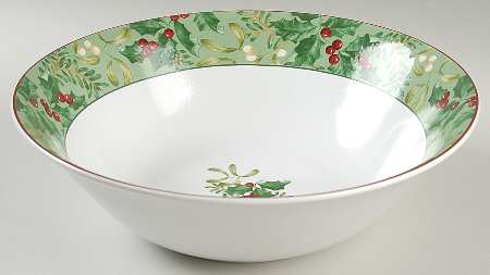 Christmas Foliage 10" Round Serving Bowl