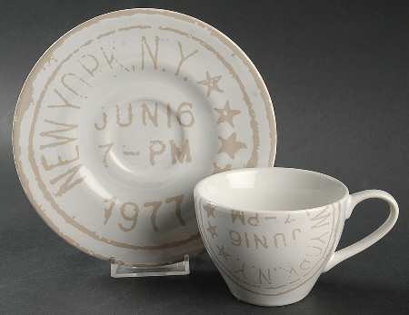 Post Mark Flat Cup & Saucer Set