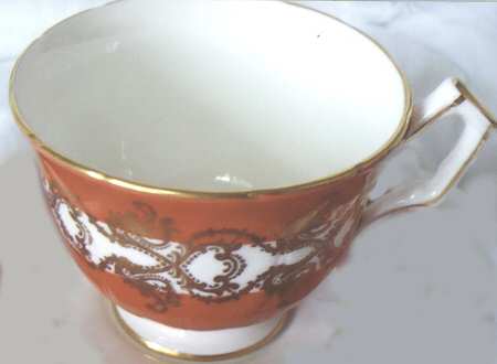 1218 Footed Cup