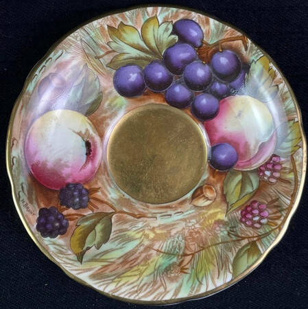 1037 Saucer for Footed Cup